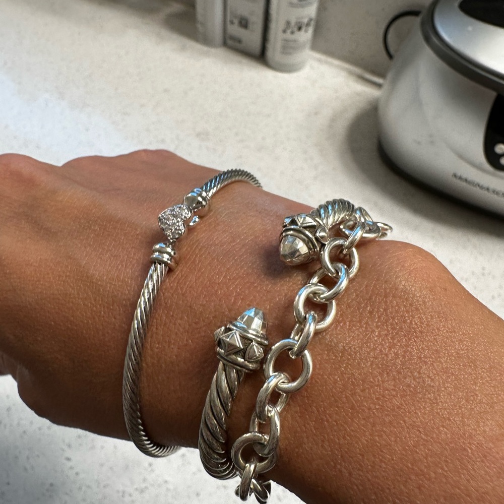 Brand new David Yurman Authentic bracelet - Picture 6 of 8